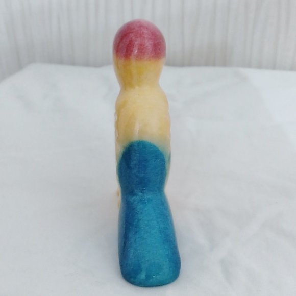 Vintage Onyx Toucan Bird Figurine Tropical Red Yellow Blue Carved Stone 5 in (A) - Picture 3 of 5